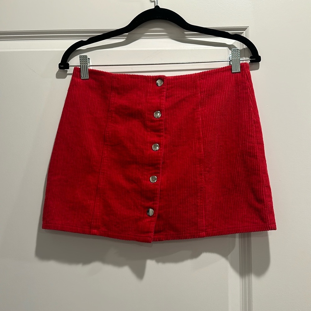 Forever 21 red skirt